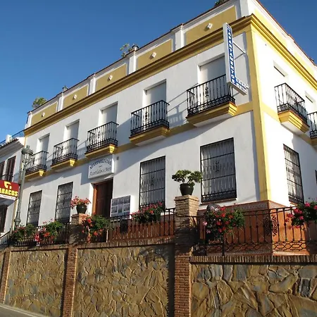 Acantilados De * Maro